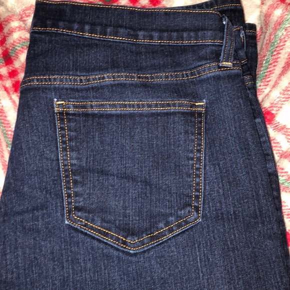 Old Navy Bootcut Jeans - Picture 4 of 4
